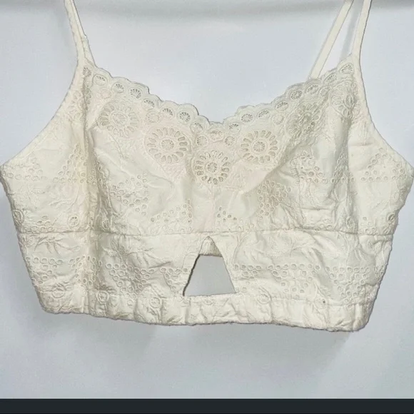 100% cotton eyelet lace bralette American Eagle, adjustable straps, vintage look - Picture 8 of 12